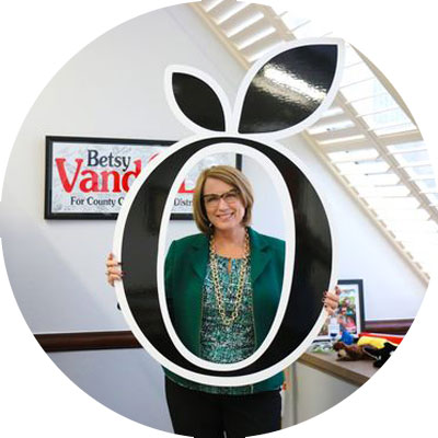 One Minute with Betsy VanderLey