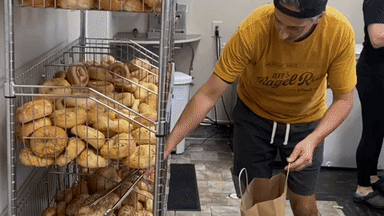 Jeff’s Bagel Run Brings NY Style Bagels to Orlando Community