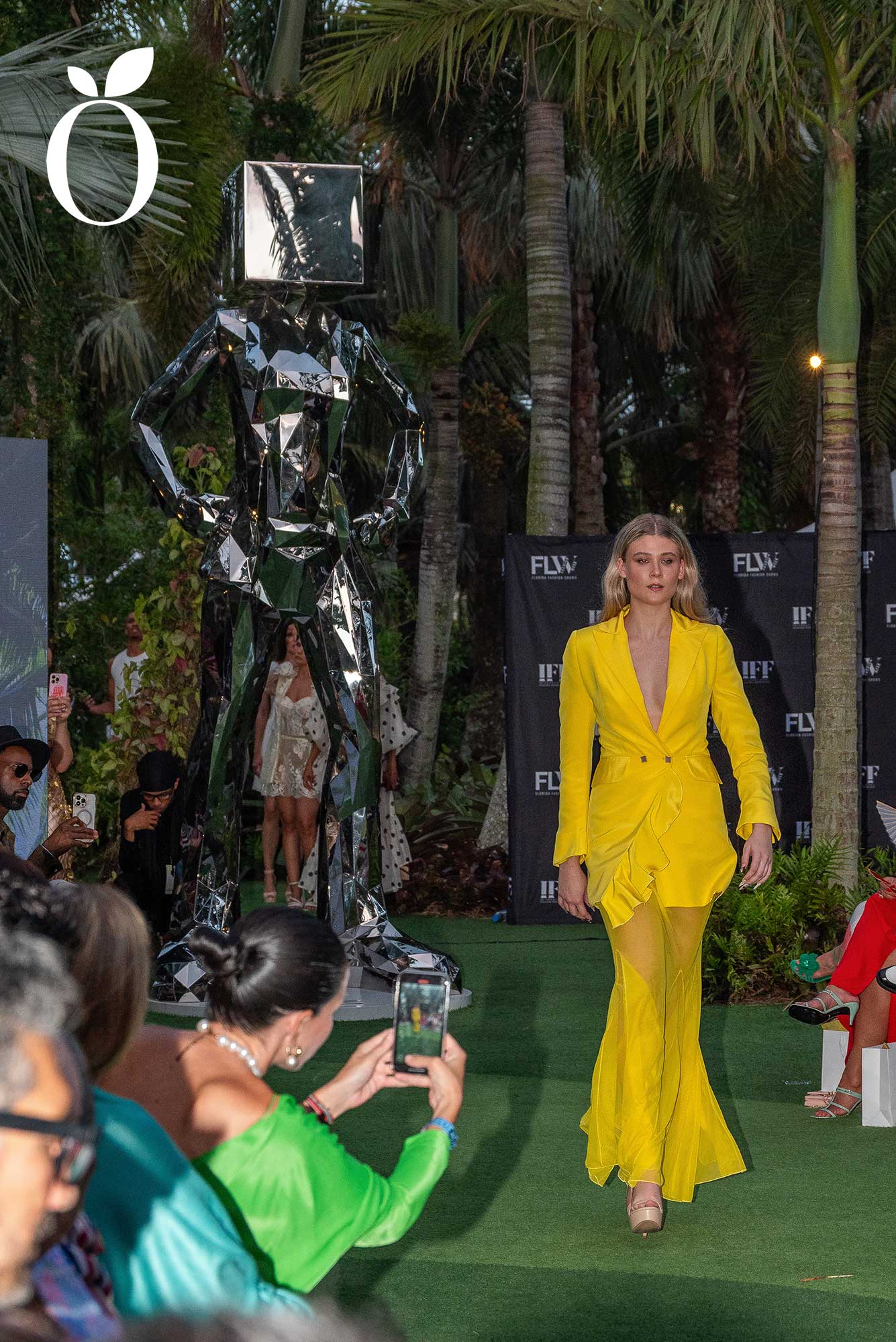 Fashion-show-wave-hotel-orlando_